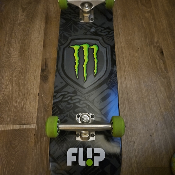 Flip monster RARE